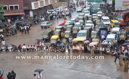 Polytechnic students form Human Chain opposing changes in carry-over system